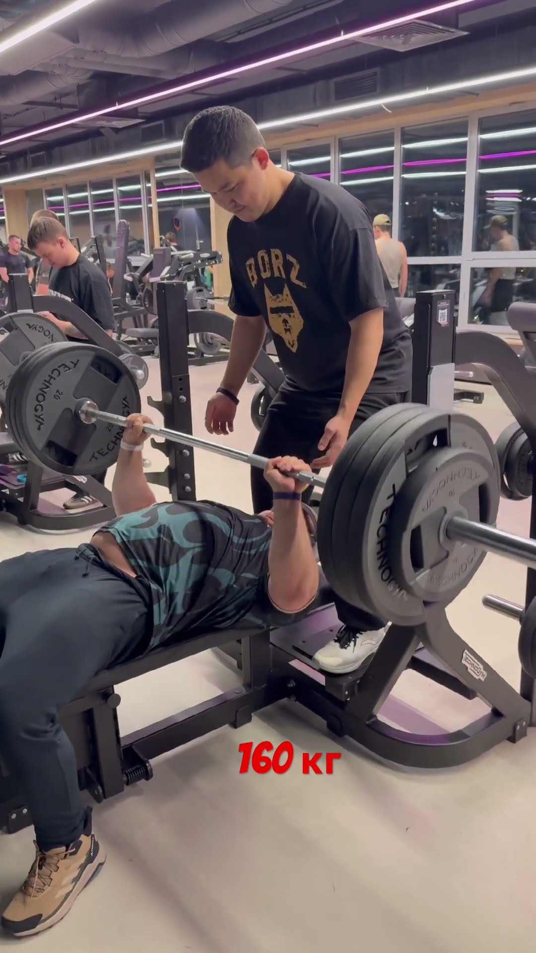 Превью: 160кг на 6 раз #marakasi #motivation #motivation #спорт #sports #качалка #жимлёжа