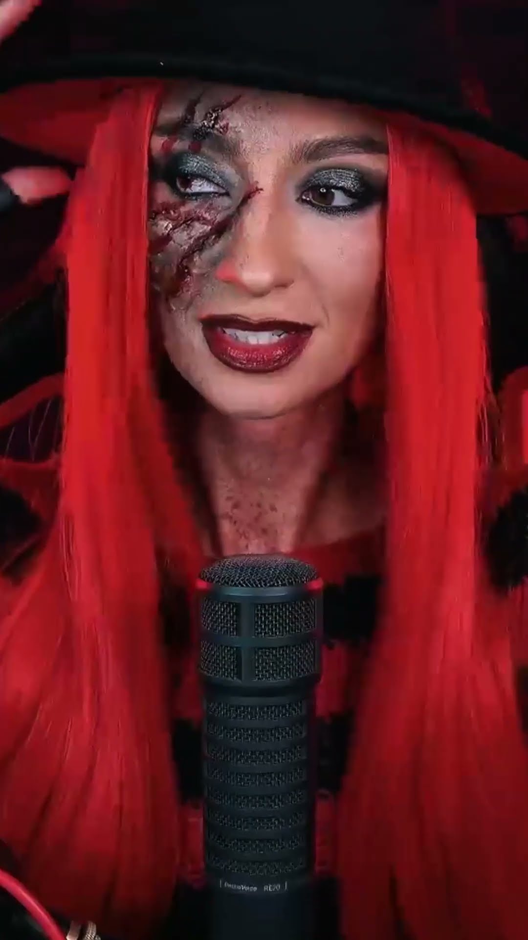 Превью: УГАДАЙ, НА КОГО КОСПЛЕЙ?