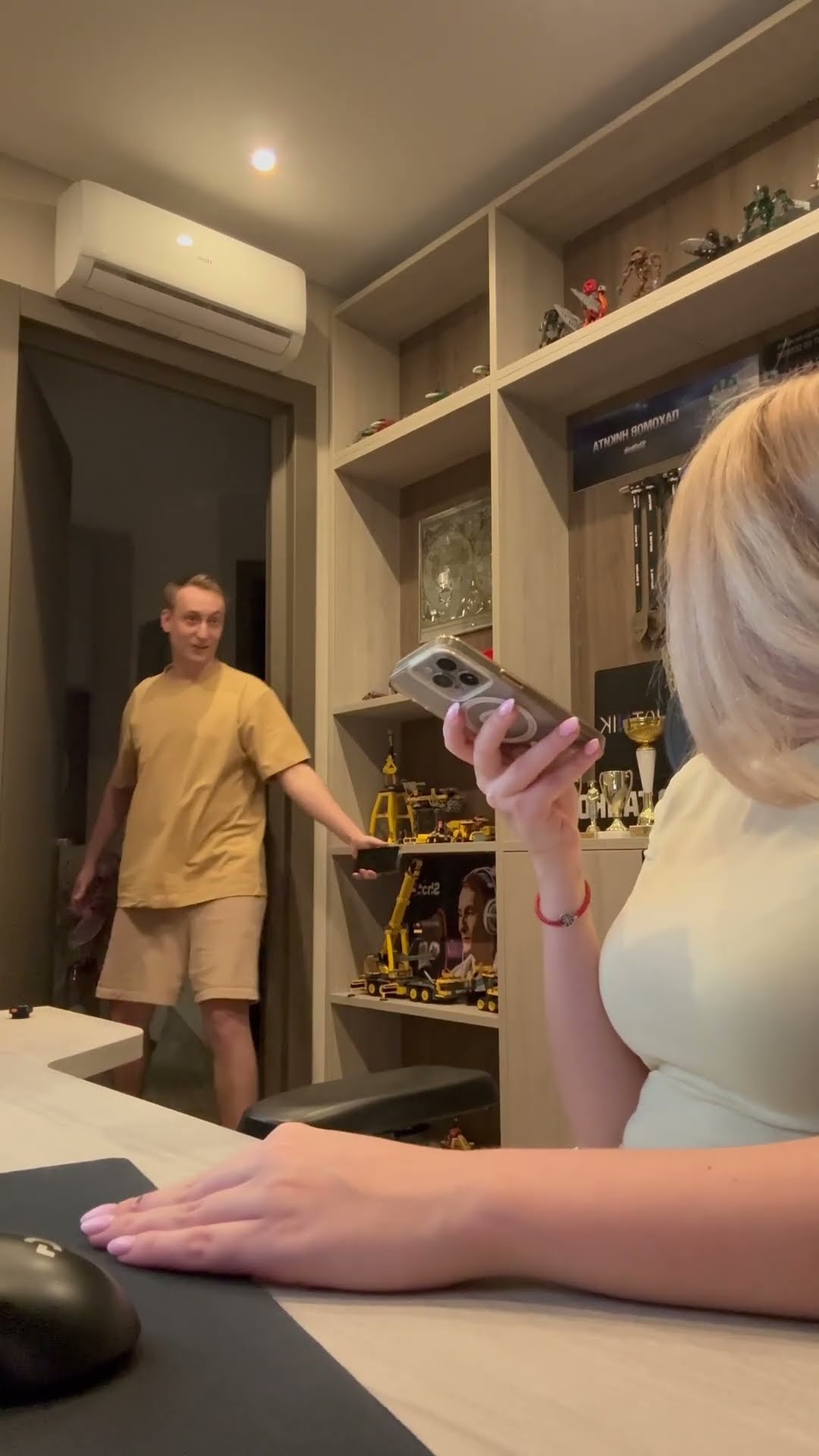 Превью: ДАНИЛ SH0TNIK КОЛБАСЕНКО? 🤯🤯 #миртанков