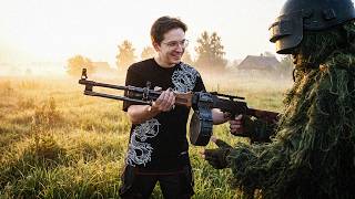 Превью: ПОКАЗАЛ ДРУГУ СВОЙ ПУЛЕМЁТ