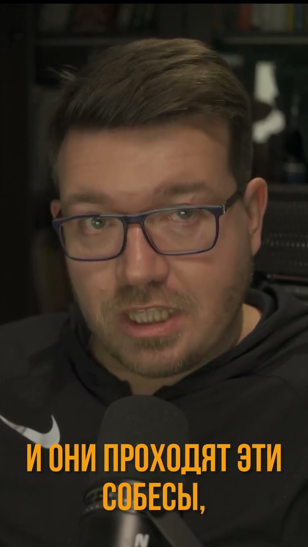 Превью: Молодые программисты vs опытные #it #coding #programming #программирование